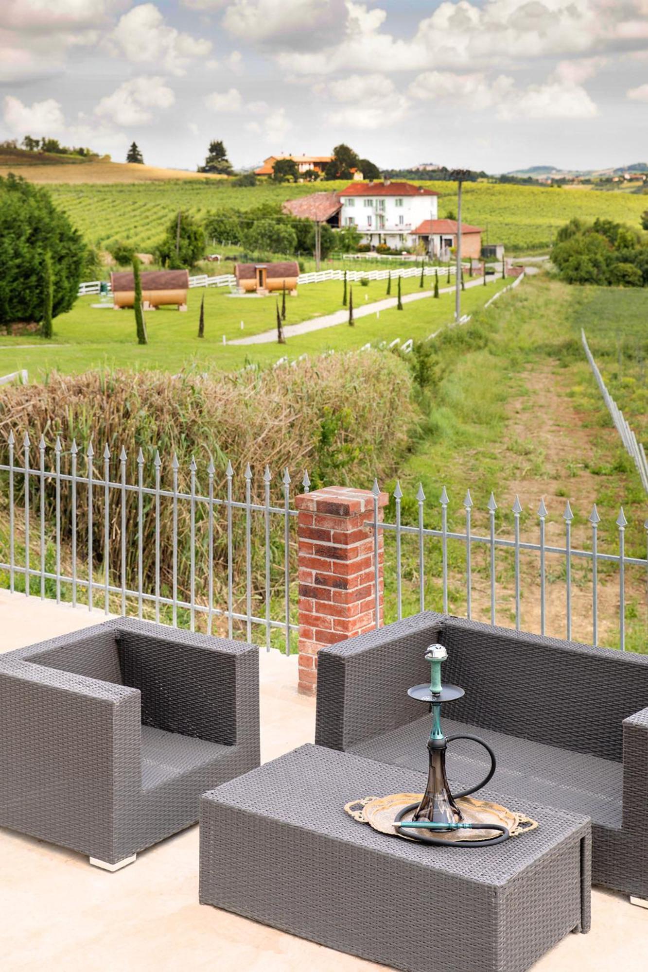 Notte Nella Botte Hotel Vignale Monferrato ภายนอก รูปภาพ