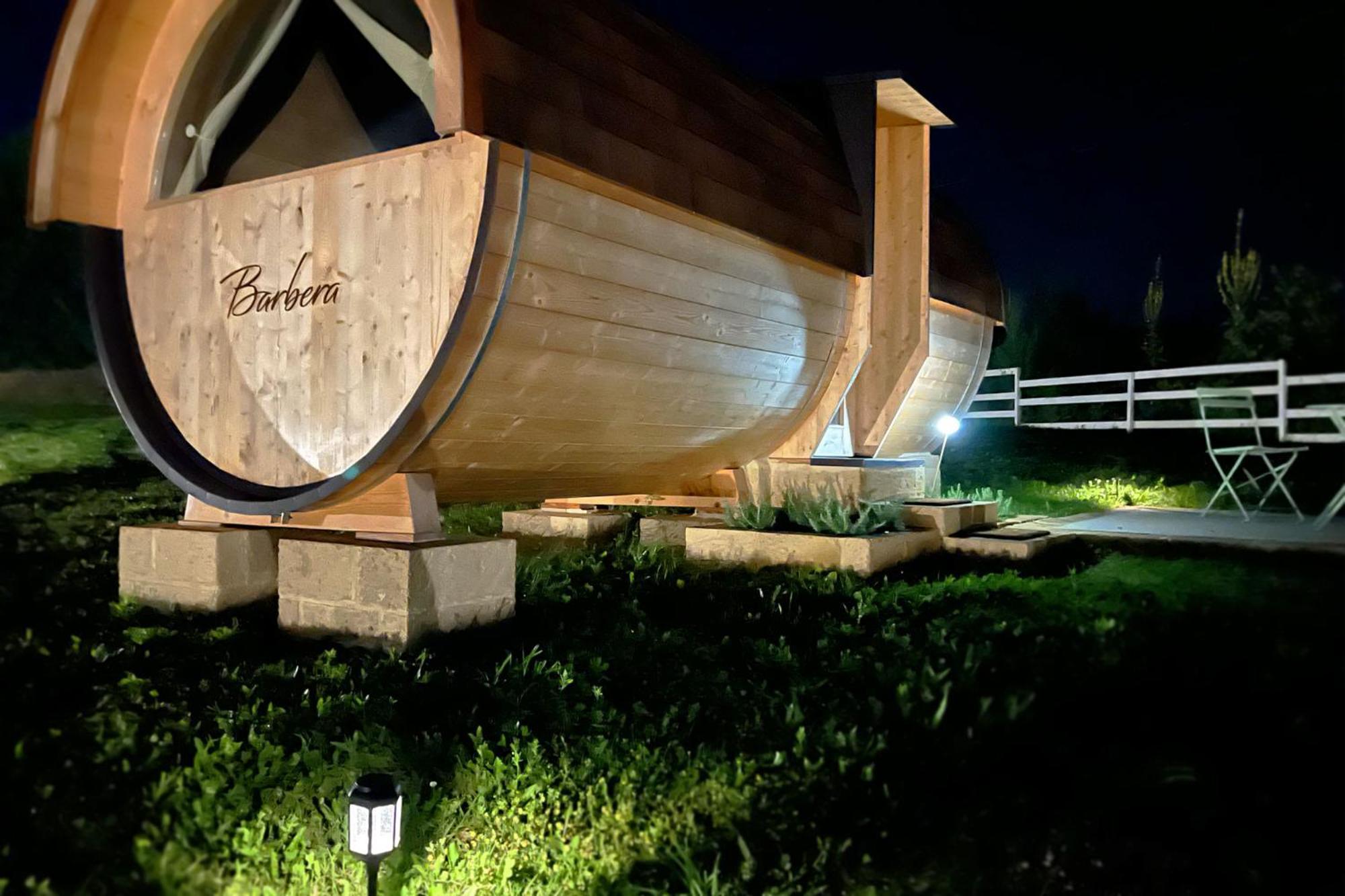 Notte Nella Botte Hotel Vignale Monferrato ภายนอก รูปภาพ