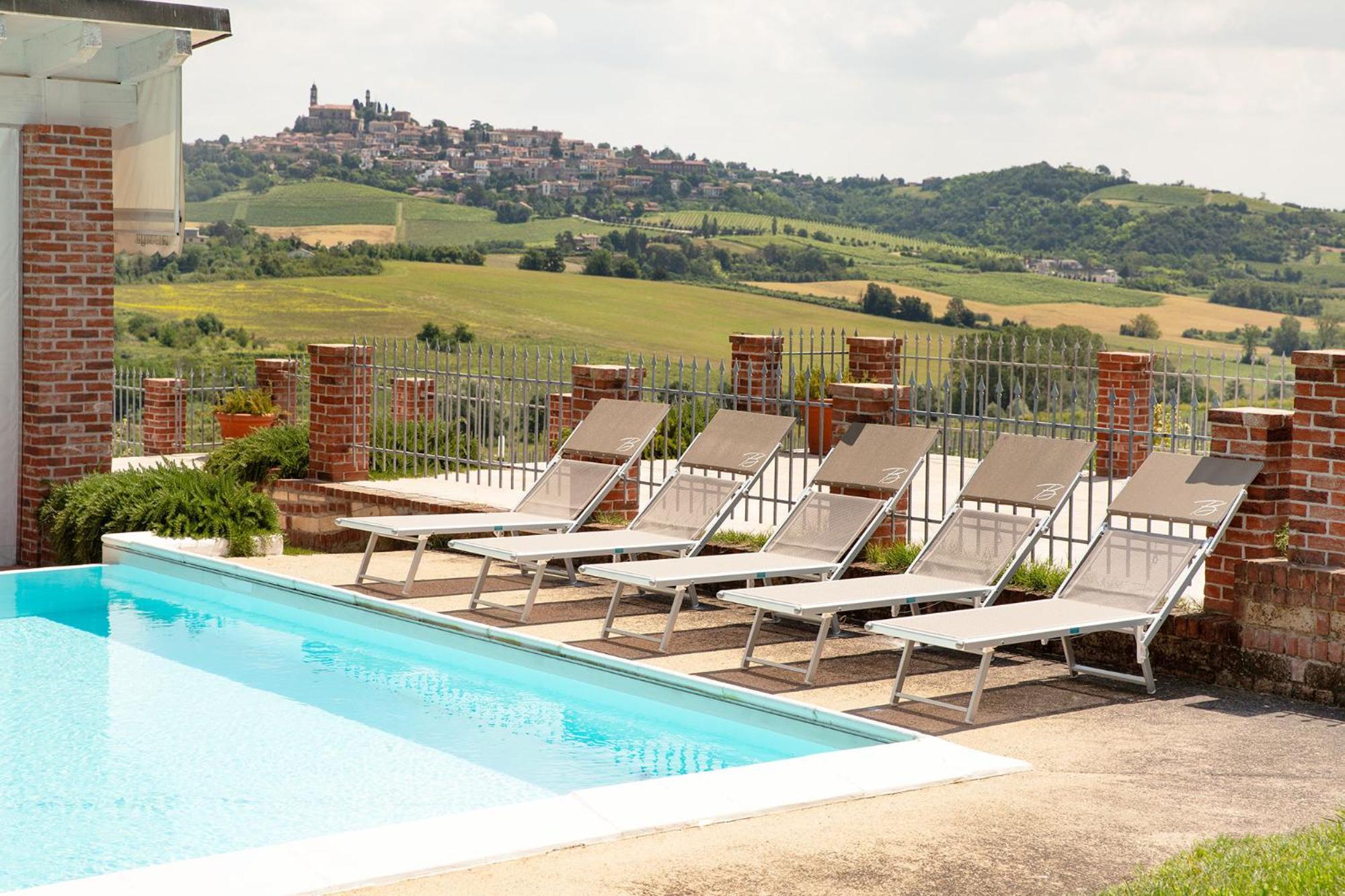 Notte Nella Botte Hotel Vignale Monferrato ภายนอก รูปภาพ