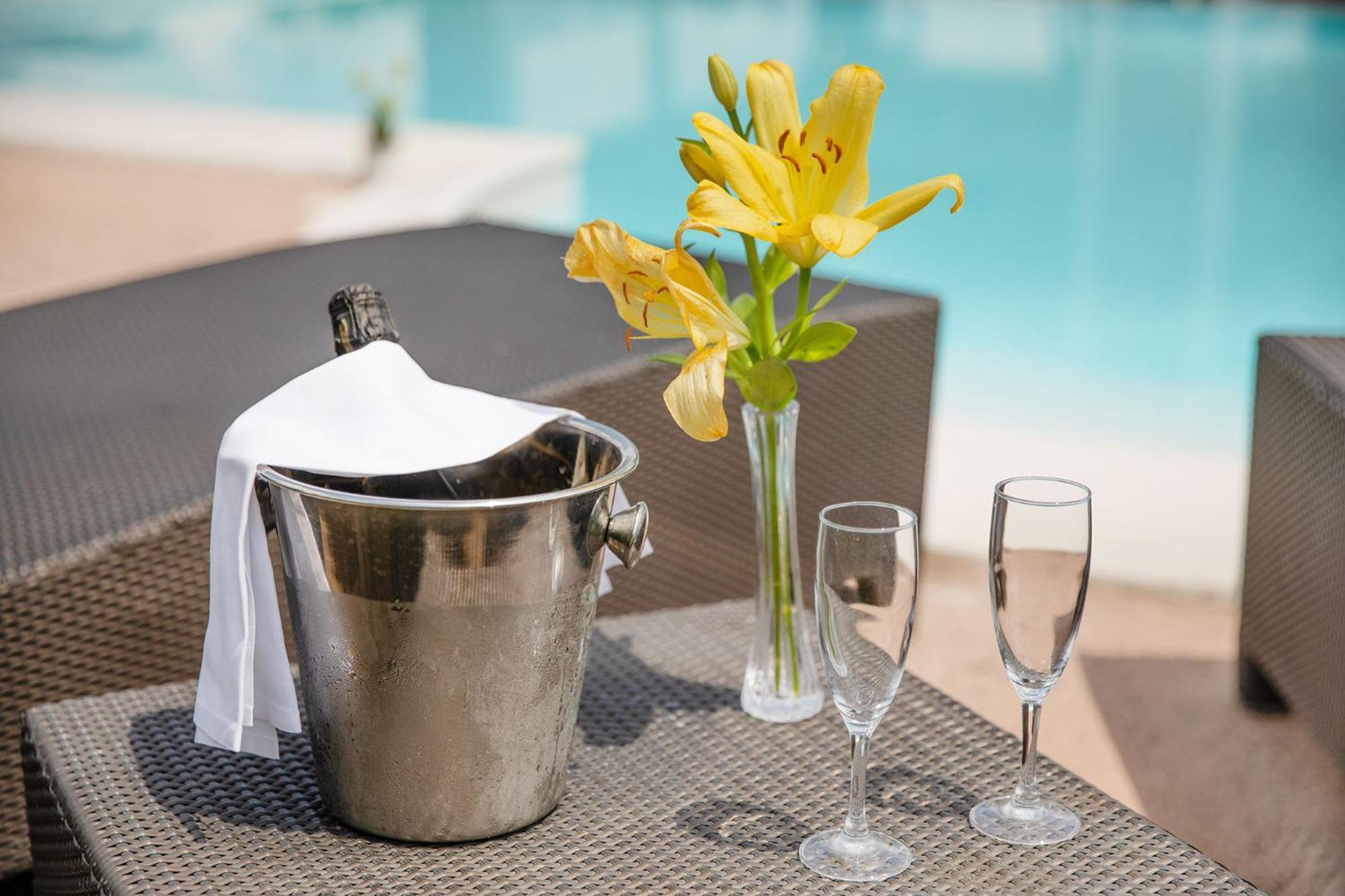 Notte Nella Botte Hotel Vignale Monferrato ภายนอก รูปภาพ