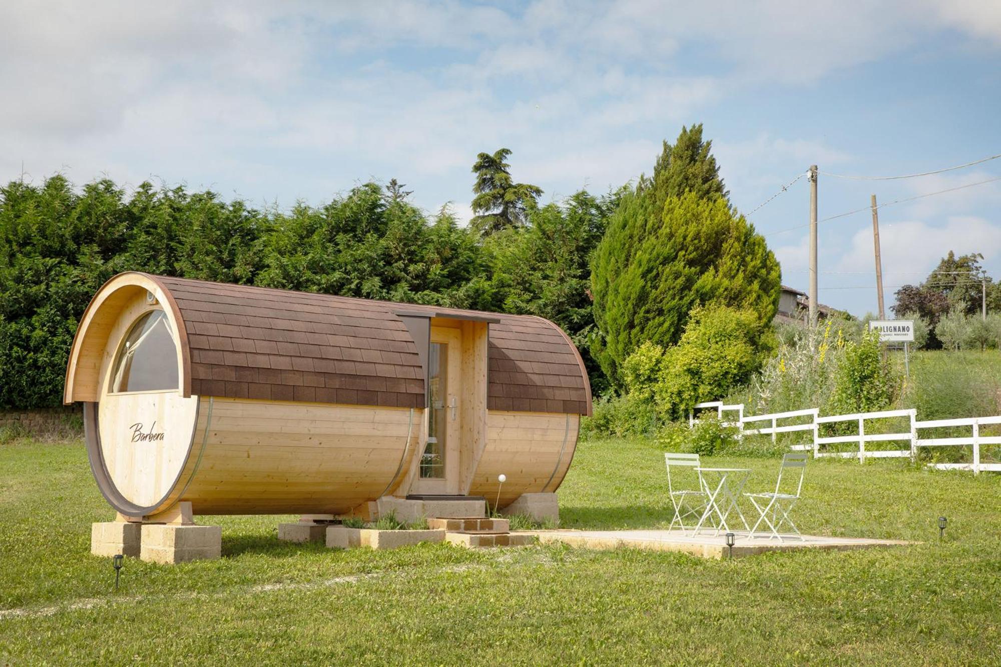 Notte Nella Botte Hotel Vignale Monferrato ภายนอก รูปภาพ